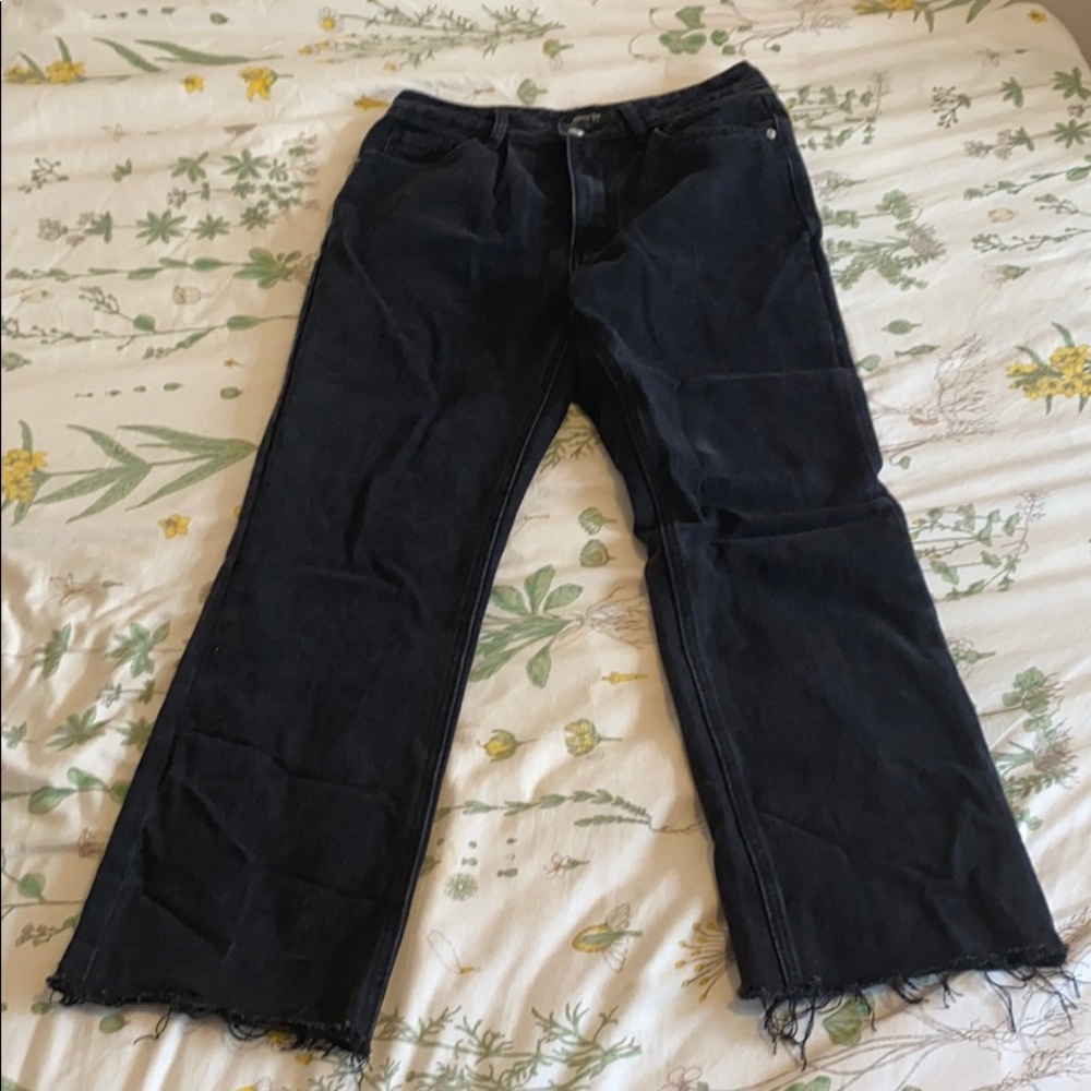 Nasty Gal Straight Leg Jeans Raw Hem - Picture 2 of 4